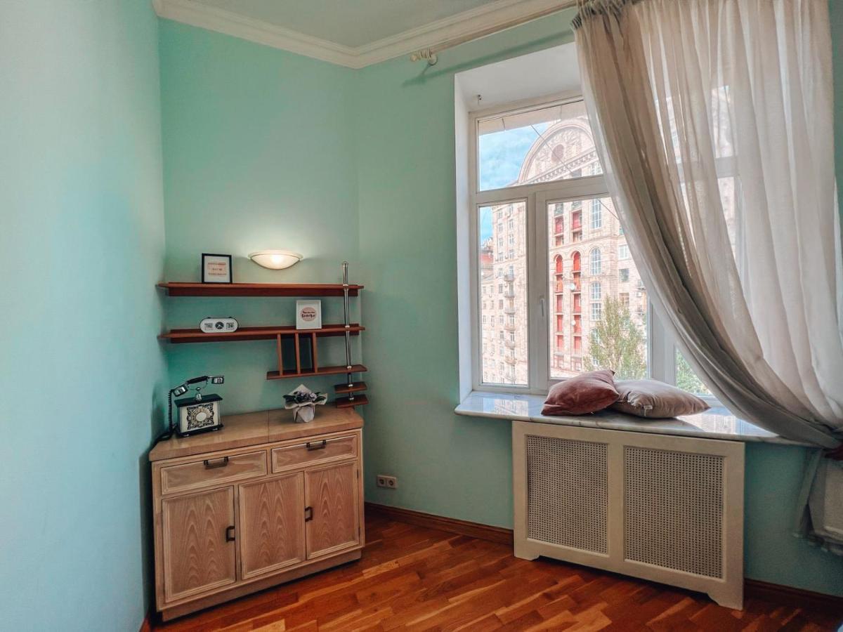 Apartments Rentals Ukraine On Kreshchatik Kyiv Exterior photo