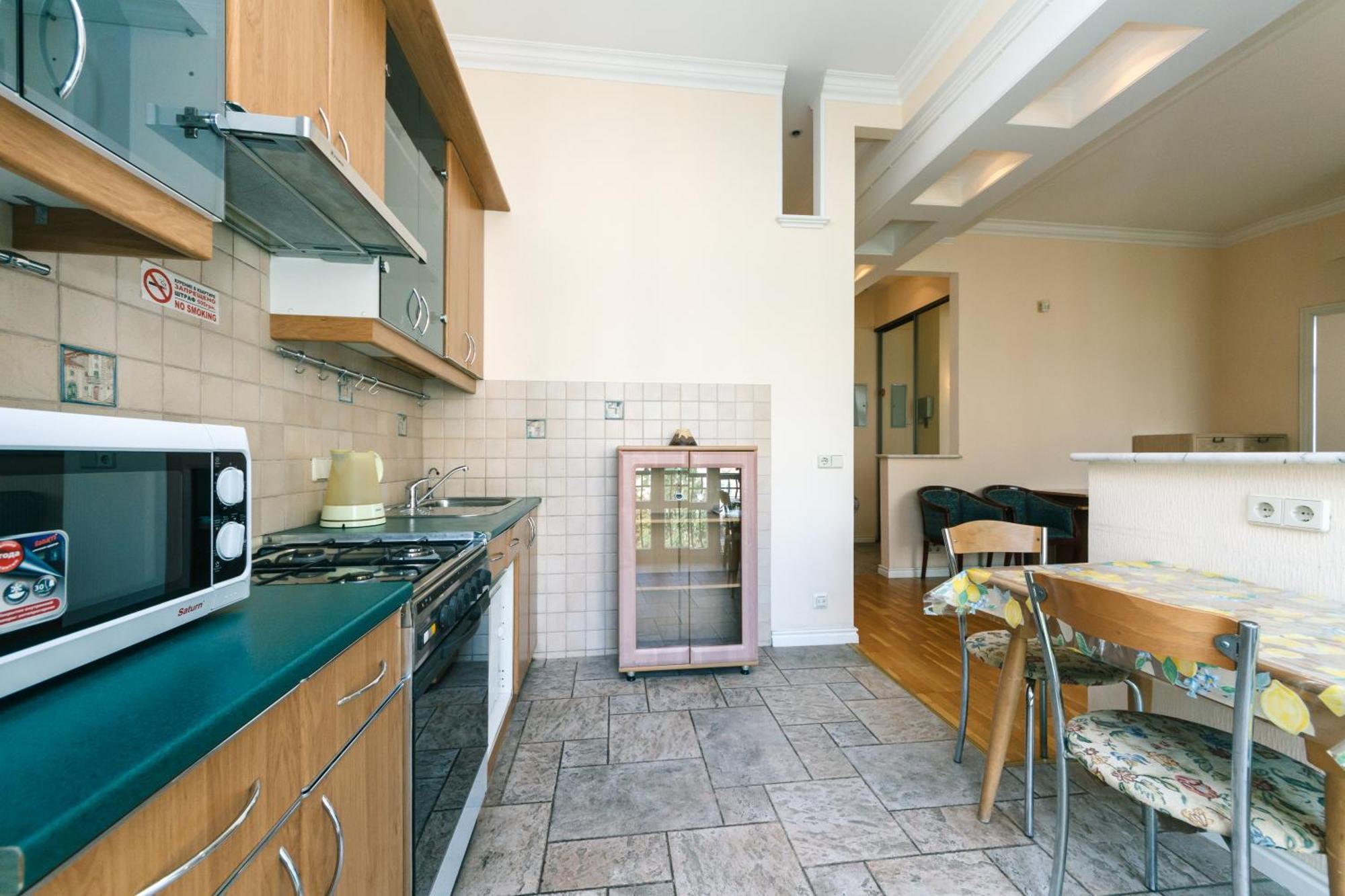 Apartments Rentals Ukraine On Kreshchatik Kyiv Room photo