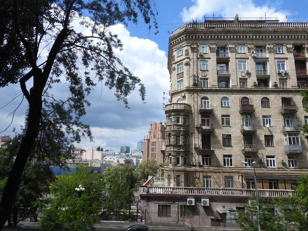 Apartments Rentals Ukraine On Kreshchatik Kyiv Exterior photo