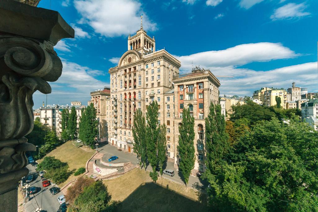 Apartments Rentals Ukraine On Kreshchatik Kyiv Exterior photo